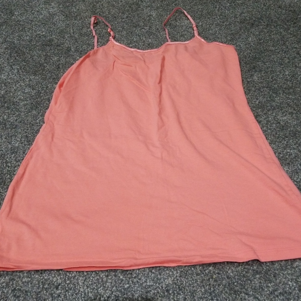 Peach/orange cami